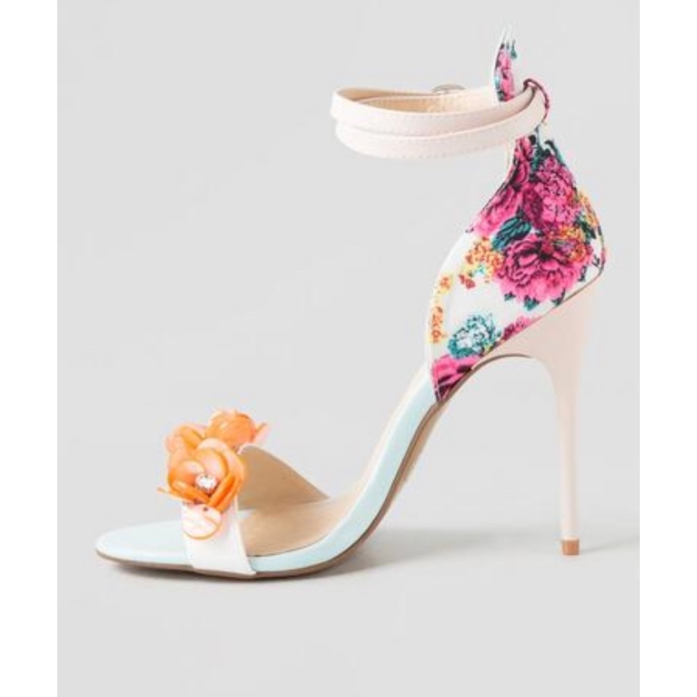 Chinese Laundry Shoes, Lullaby Floral Beaded Heel size 10